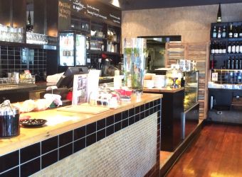 8 Days Cafe Armadale Melbourne